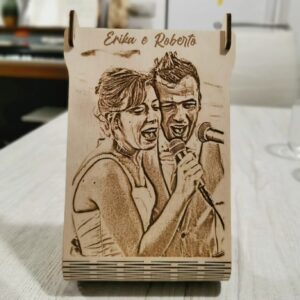 La tua foto ritratto diventa un quadro in legno