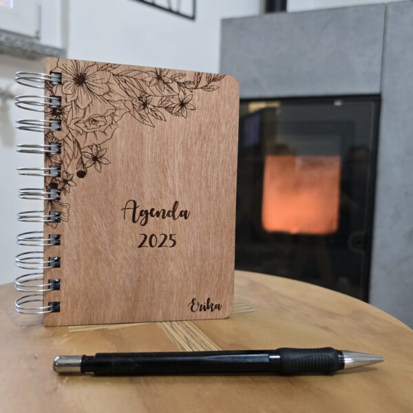 agenda copertina in legno personalizzata