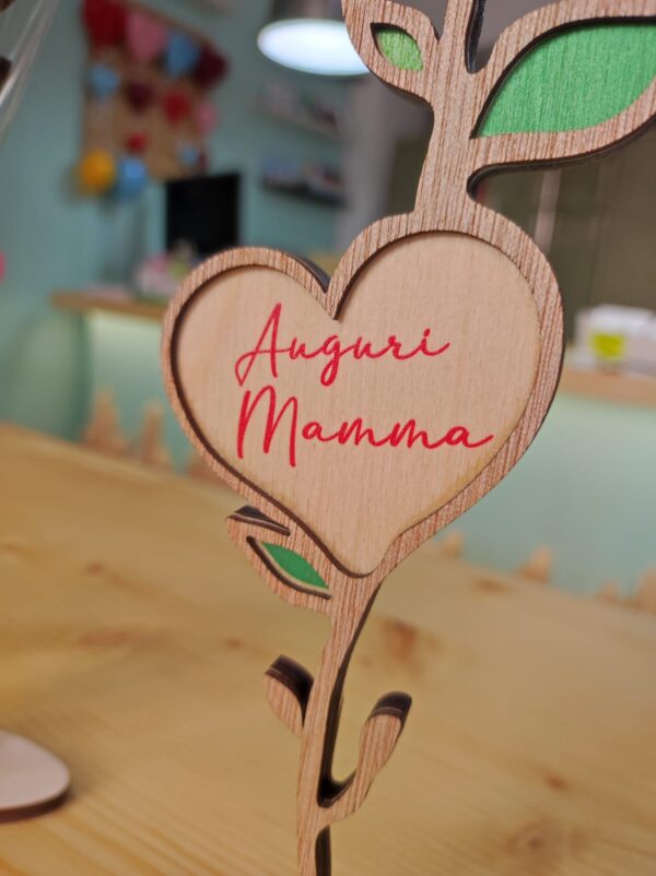 rosa in legno