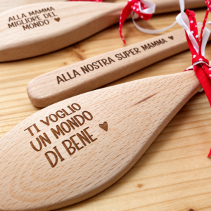 Cucchiaio in legno personalizzato