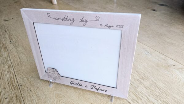 cornice legno matrimonio