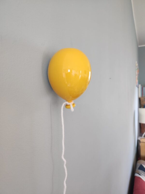 palloncino in ceramica dipinto a mano giallo
