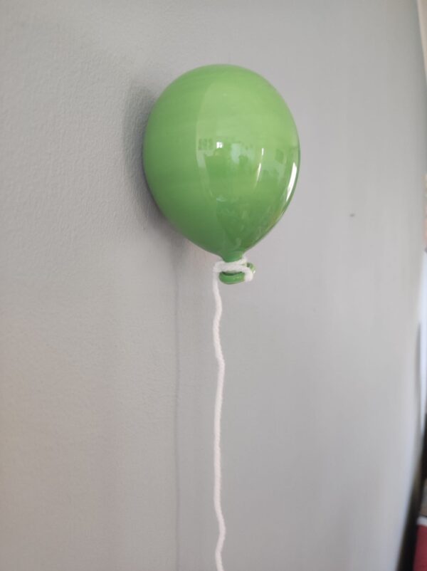 palloncino in ceramica dipinto a mano verde