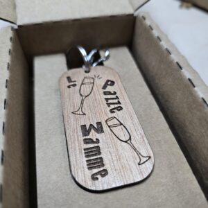 portachiavi in legno personalizzato